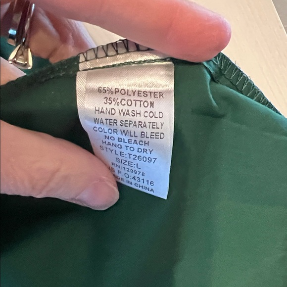 Entro Pink and Red Accented Green Top - large - Picture 4 of 4